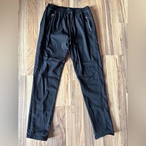 Joe’s Jeans black Ankle Jogger Small